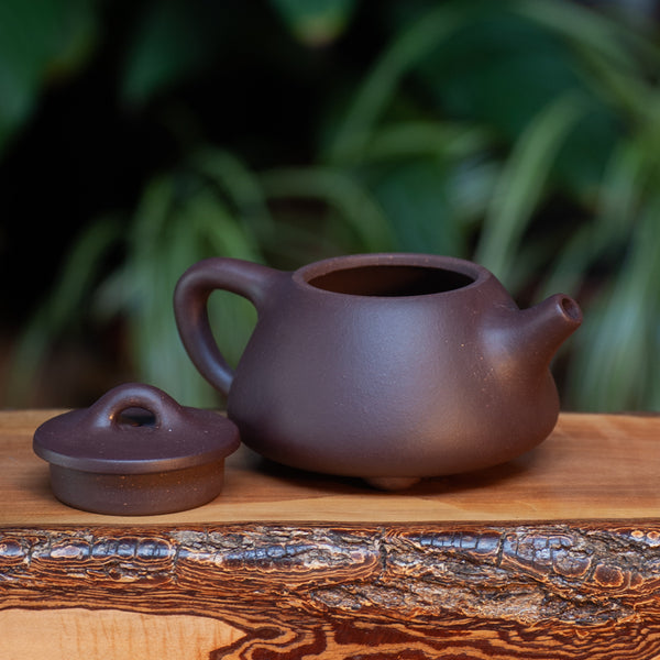 Purple Shi Piao Yixing pot